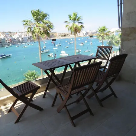 Aquamarine Sea Front - Second Floor *