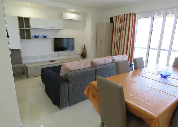 Apartment Aquamarine Sea Front - Second Floor Marsaskala