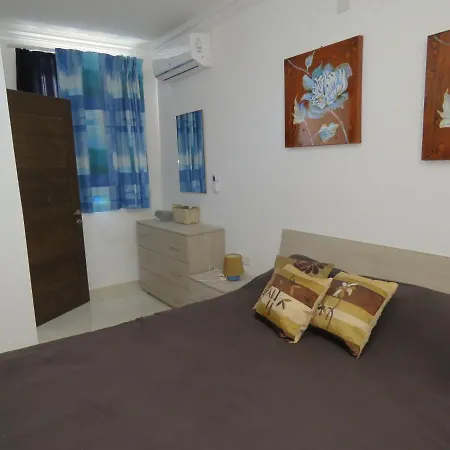 Aquamarine Sea Front - Second Floor * Marsaskala