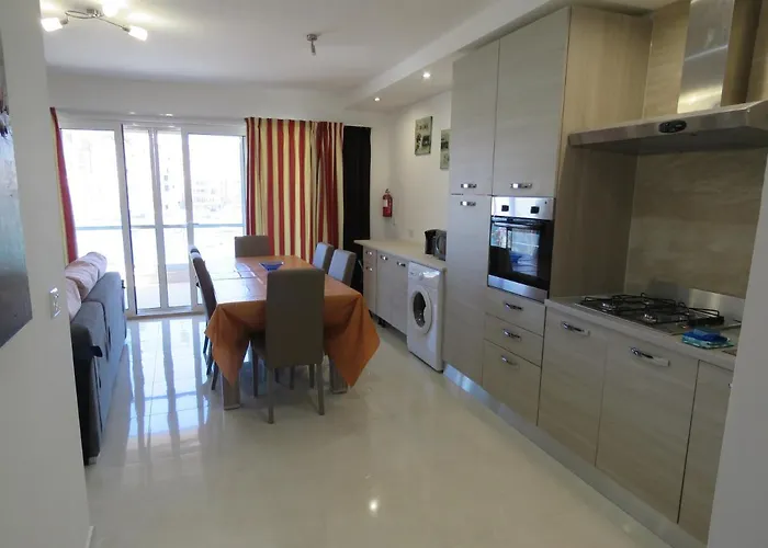 Aquamarine Sea Front - Second Floor Lejlighed Marsaskala